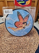 NOJAHODA TEACH ME HOW TO FLY